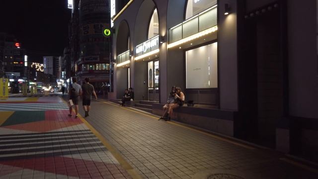 홍대앞 - Walking around Hongdae Street at Night, Seoul, Korea смотреть онлайн