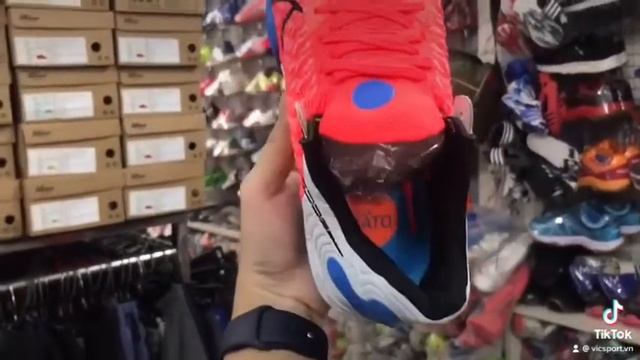 Giày đá banh SF Nike React Gato IC màu cam смотреть онлайн