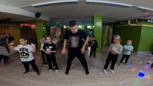 урок танцев для детей / современные танцы для детей