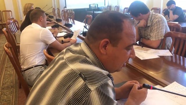 В Рязани не будет 33 и 66 маршрута: горадминистрация лоббирует интересы муниципального перевозчика смотреть онлайн