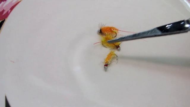 Мушка на Хариуса "сопля". Обзор. Как может меняться оттенок при намокании обманки. смотреть онлайн