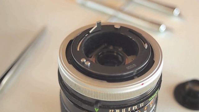Fix Old Cameras: Dust in Canon FD Macro Lens смотреть онлайн