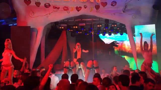 25 СЕКУНД ИБИЧЕСКОЙ РАДОСТИ смотреть онлайн