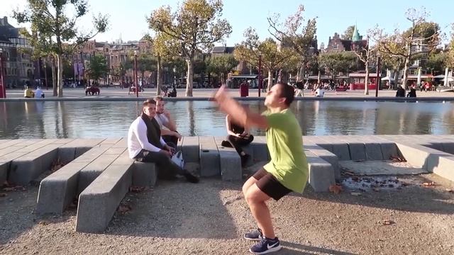 People react to Flips in Public Compilation смотреть онлайн