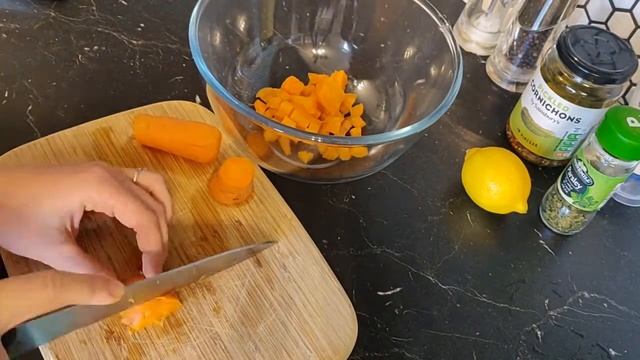 Authentic Russian salad |Olivye| High fibre salad recipe for weight loss| Fat loss lunch idea! смотреть онлайн