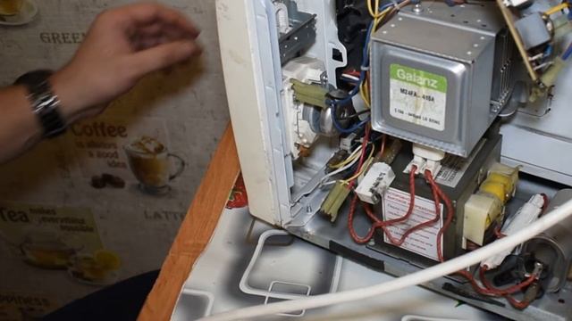 Сгорает предохранитель в микроволновой печи. Что делать? смотреть онлайн