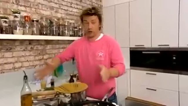Jamie Oliver's meatballs and pasta - Ministry of Food смотреть онлайн