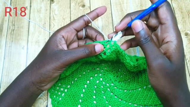 Centro de mesa em crochê/Sousplat redondo em crochê passo a passo @mamecraft #sousplat #crochet смотреть онлайн