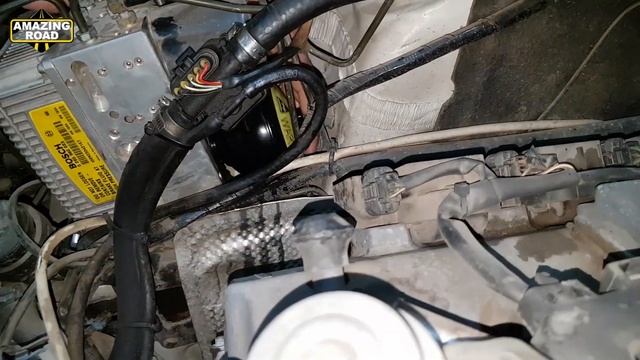 Replacing SBC Brake Pressure Accumulator Mercedes W211 / Error C2131 Service Brake Visit Workshop смотреть онлайн