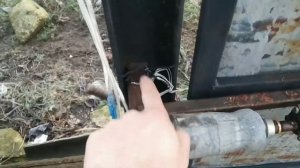 Ворота открываются с пульта.
