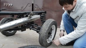 Муравей 3.0 - Тюнинг старого советского Мотороллера | Самодельная кабина и двигатель от мотоблока