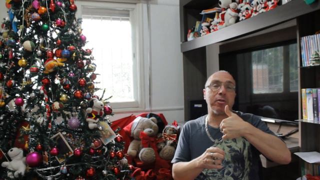 Past Continuous - TalkEnglish #18 смотреть онлайн
