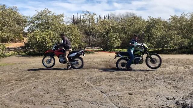 Honda Vs Italika Dm 200