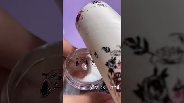 Уменьшаем рисунок с помощью штампа ☺️ #nailart #nails #shorts #дизайнногтей #стемпинг