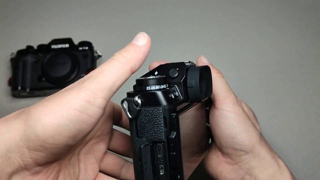 Unboxing Fujifilm X-T5 retail version (RAW and un-edited) смотреть онлайн