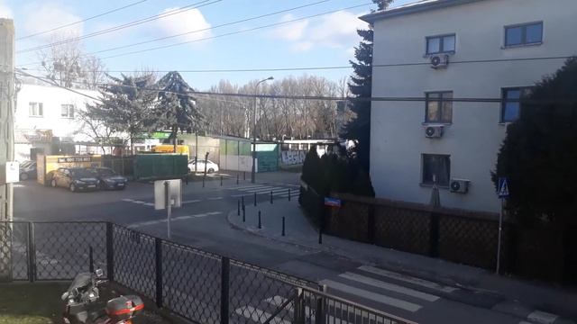 В феврале в Варшаве уже весна! Хостел на ul. Lechicka 25 смотреть онлайн