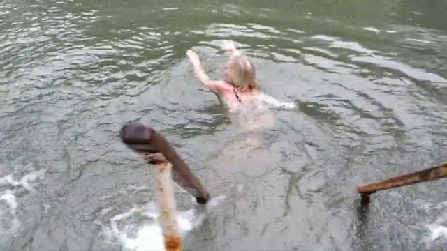 Купание в горной реке после бани смотреть онлайн