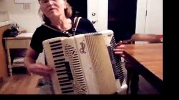 Accordion - La Partida - Venezuelan Waltz by Carlos Bonnet (Bonet)