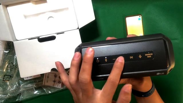 Review Loa LG PK3 (LG XBOOM Go PK3) смотреть онлайн