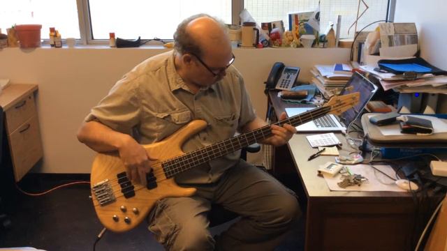 Washburn basses Soap bars War Episode III смотреть онлайн