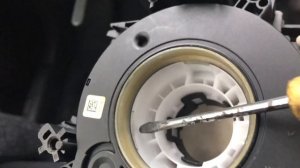 Правильная замена и установка подрулевого шлейфа на  Nissan X-Trail T31