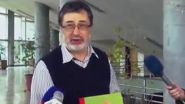 Репортаж о поздравлении ветеранов в Донецком государственном цирке Космос смотреть онлайн
