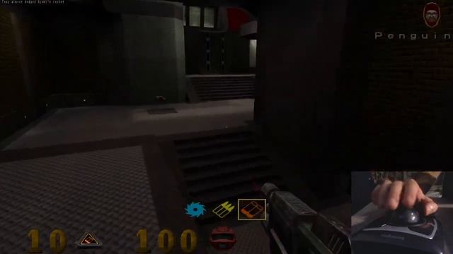 Playing OpenArena with trackball смотреть онлайн