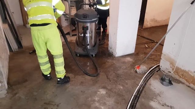 Отводняване на мазета апартаменти и различни помещения смотреть онлайн