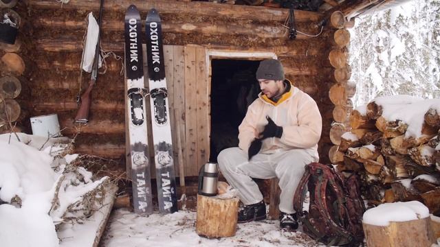 Одиночный поход в лес . Лесная изба . Тайга зимой. (лес, изба, красота) смотреть онлайн
