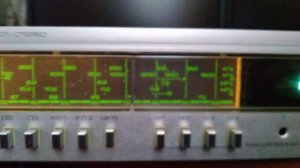 работа тюнера радиотехника т-101 на FM диапазоне