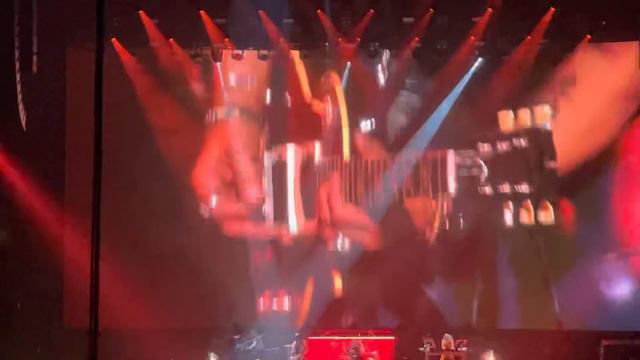 Slash - absolutely INSANE solo! смотреть онлайн