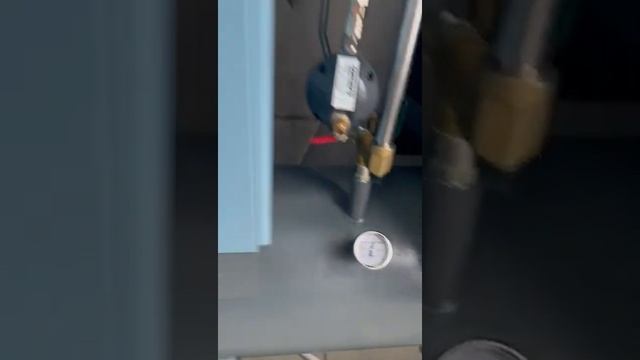 Винтовой компрессор Comaro LB 7,5 / 270 E-10 смотреть онлайн