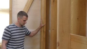 Сборка угла каркасного дома