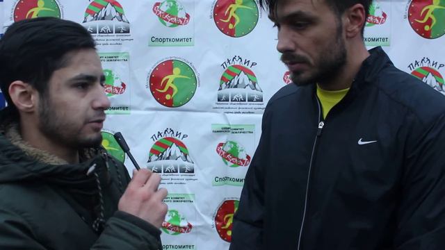 Интервью(1) с игроком ФК Крыша Мира Шамсом смотреть онлайн