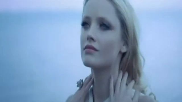 Gloria Vanderbilt Perfume HQ смотреть онлайн