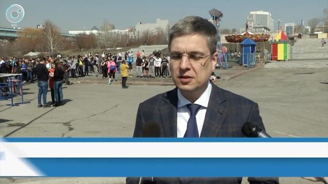 Новосибирск принял участие во Всероссийской акции "Космический забег" смотреть онлайн