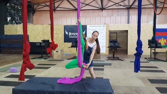 Aerial silk воздушные полотна смотреть онлайн