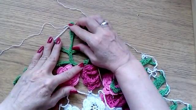 Салфетка крючком "Розы в лучах. Видеоурок 4. смотреть онлайн