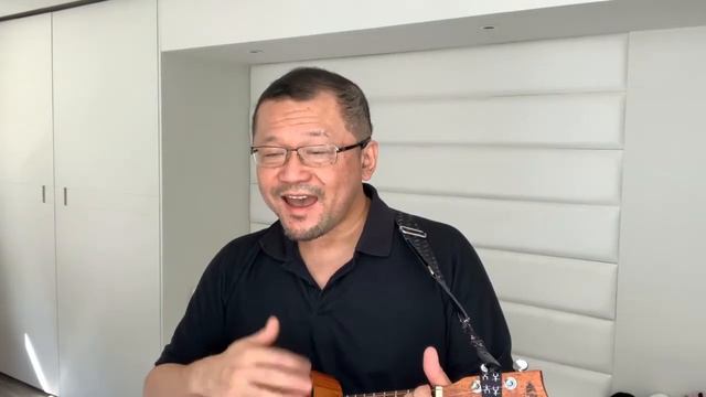 Hotel California - Eagles - Day 64 of 100 Days of Ukulele смотреть онлайн