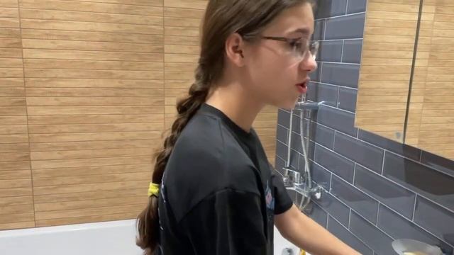 Уборка в ванной??Раставляю всё по новому!!!! смотреть онлайн