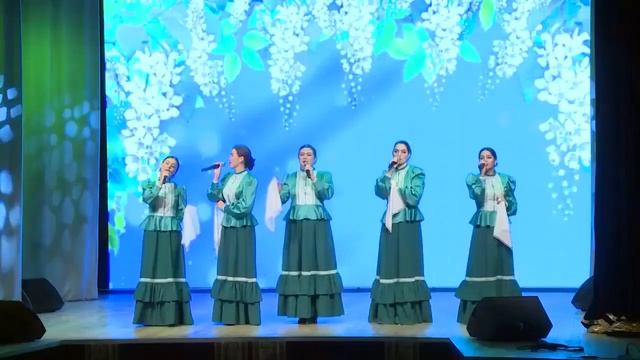 Ансамбль казачьей песни "Русские зори" - Черёмуха смотреть онлайн