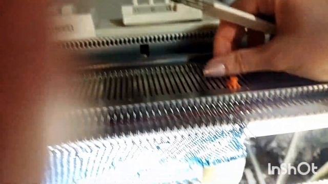 Майка на вязальной машине Silver Reed 280/60 смотреть онлайн