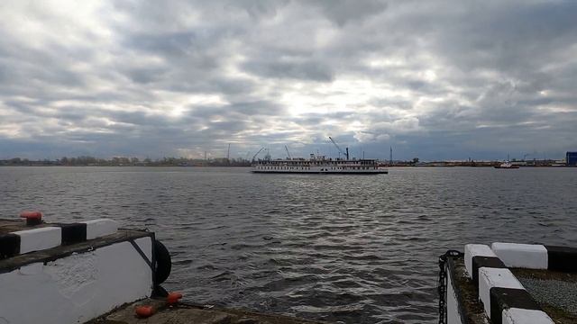 4K Колесный пароход Гоголь Paddle steamer 明轮船 смотреть онлайн