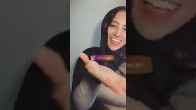 Family Stroke : Sarah goda ex sampai keras смотреть онлайн