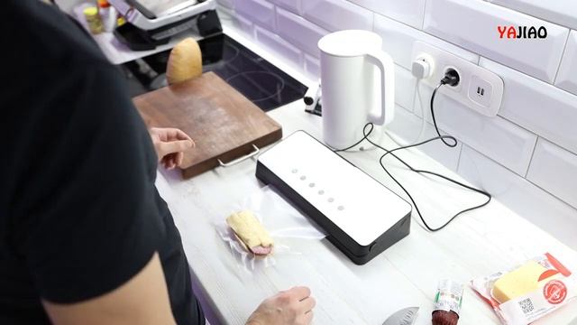 Food Vacuum Sealer Packaging Machine With 10pcs Bags Vacuum Food Sealing Machine For Youtube