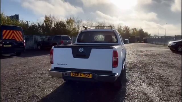 Nissan Navara 2.5 DCI Tekna 190 185 2014 ‘64 Reg’ A/C - 4WD смотреть онлайн