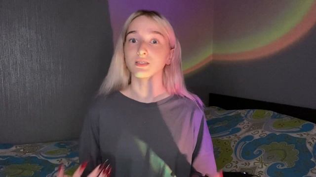 VLOG: купила айпад в 17 лет | обзор iPad 2021 | рисую в Procreate | опыт использования iPad смотреть онлайн