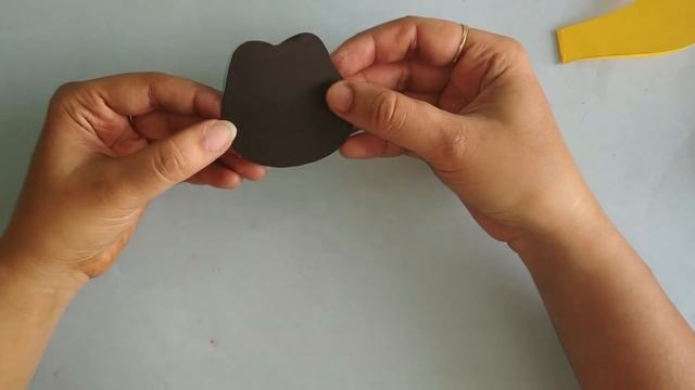 Honey Bee Pen Holder | Recycle Plastic Bottles | Best out of Waste | DIY | Kids Craft смотреть онлайн