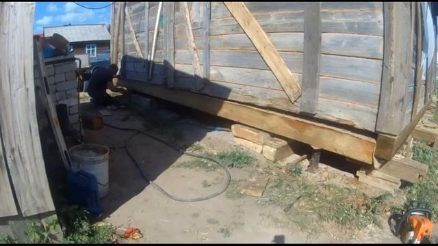 ЗАМЕНА ГНИЛЫХ БРУСЬЕВ У СТЕН ДОМА.МОЙ ЭПИЧЕСКИЙ РЕМОНТ смотреть онлайн