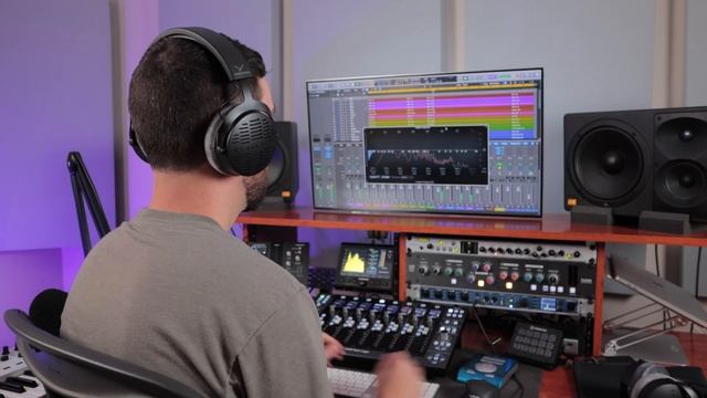Beyerdynamic Pro X Headphones Review | DT 700 x DT 900 смотреть онлайн